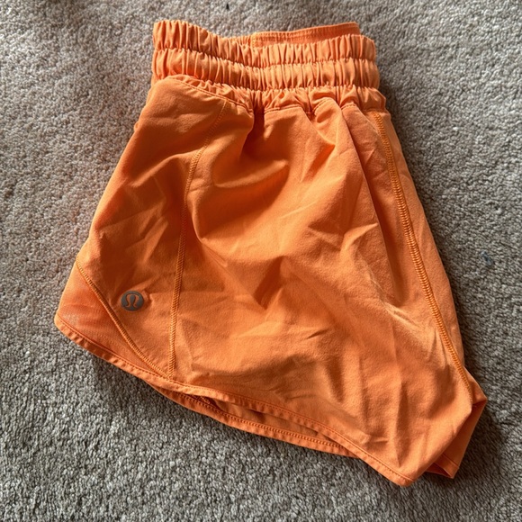 ORANGE SODA LULU SHORTS - Picture 2 of 3